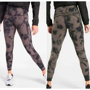 Athleta Rainier Reflective Tight Floral Zipper Pocket Leggings Sz S